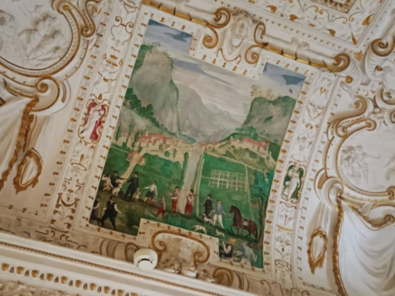 クリックすると拡大表示になります